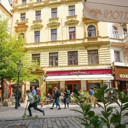 Spot Auberge de jeunesse *