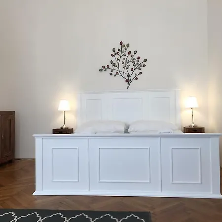 Dusni 2 Old Town Apartment *