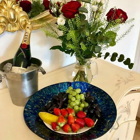 Wellness & Boutique Pod Lipkami 4* Prague