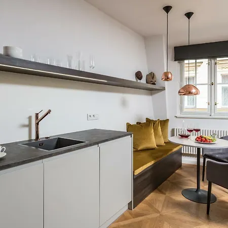 Exclusive Old Town Near Charles Bridge Praha