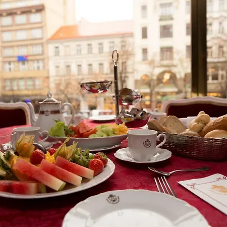 Wenceslas Square Terraces * Prague