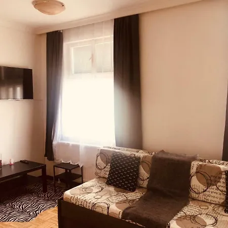 Mai Bohemia Hostel And Apartment Hostel *