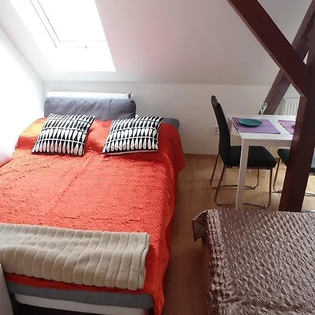 Homestay Ohrada Prague