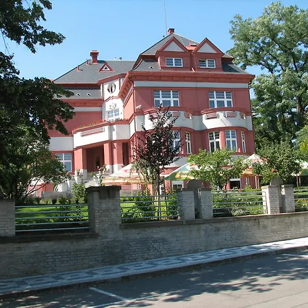 Hotel Villa 4* Prag