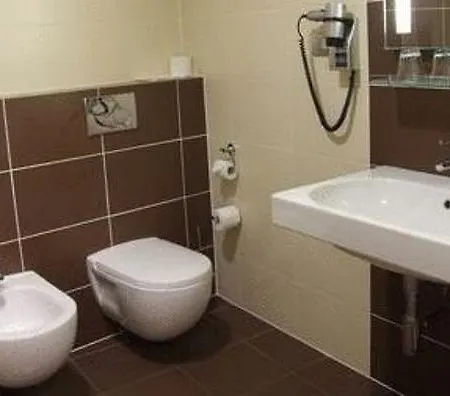 Hotel Galaxie 4*