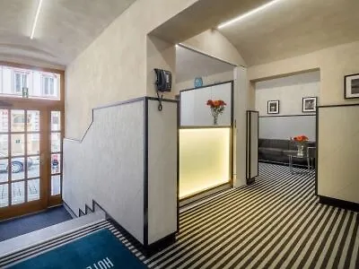 White Lion Hotel