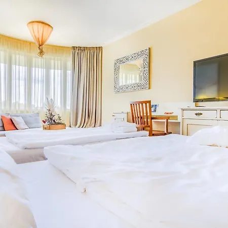 Hotell St. Tropez Prag