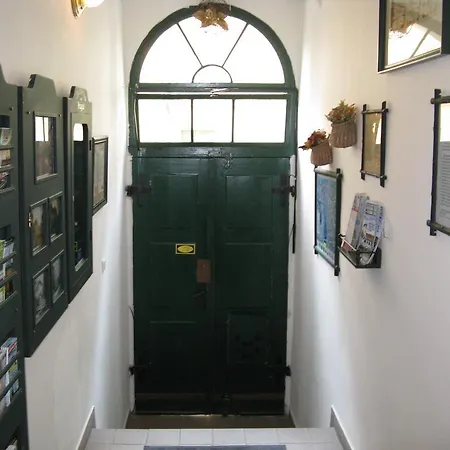 Zderaz Apartment