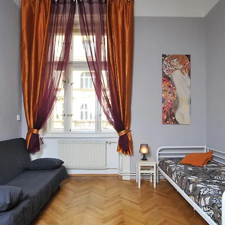 Dlouha 2ab Apartment