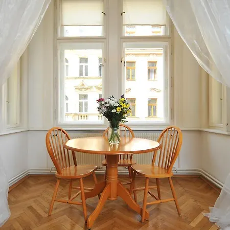Dlouha 2ab Apartment Prague