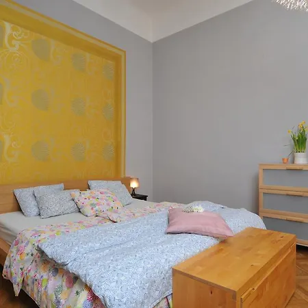 Dlouha 2ab Apartment *