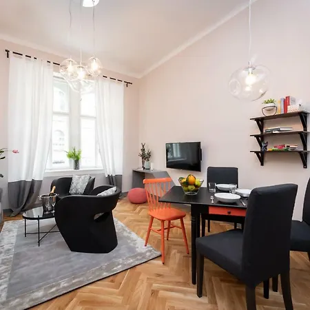 Apartmanhotel Garden By Tkc