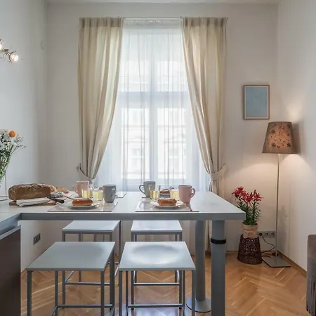 Appartement Art Ii *