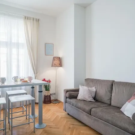 Art Ii Appartement Praag