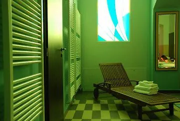 Ea Downtown 4* Prague