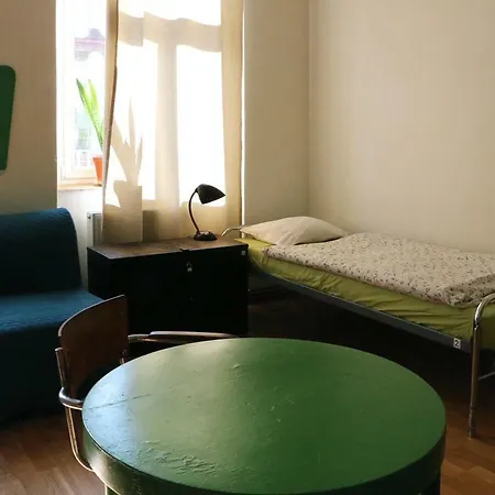 Lipa Hostel *
