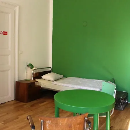 Lipa Hostel