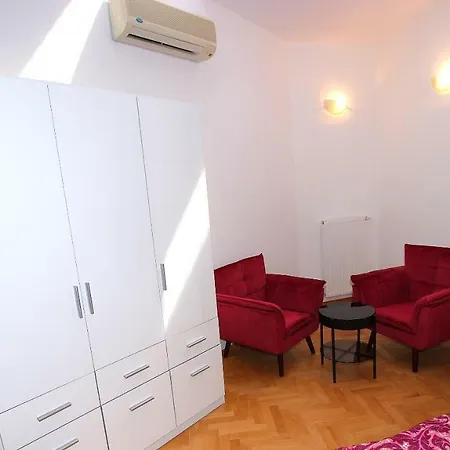 Sigma Apartments Apartment