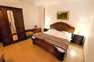 Hotel Metamorphis Excellent 5*