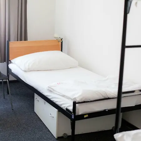 Mai Bohemia Hostel And Apartment Prague