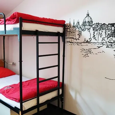 Mai Bohemia Hostel And Apartment Hostel