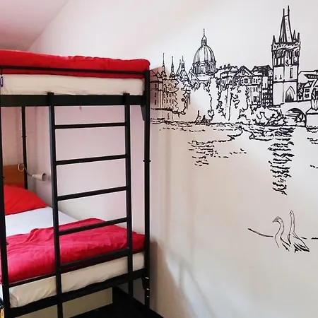 Mai Bohemia Hostel And Apartment