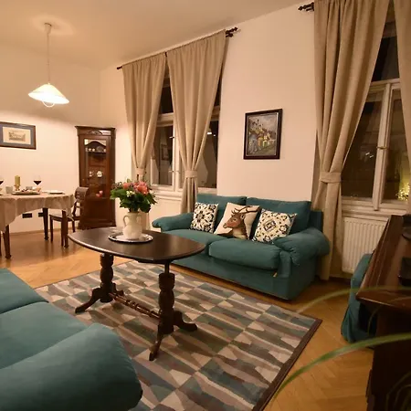 Cozy Flat By The Astronomical Clock Prague