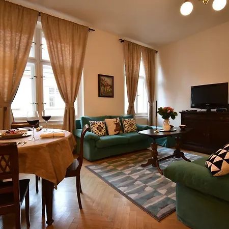 Apartment Cozy Flat By The Astronomical Clock Prague