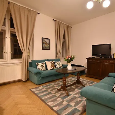 Cozy Flat By The Astronomical Clock Prague