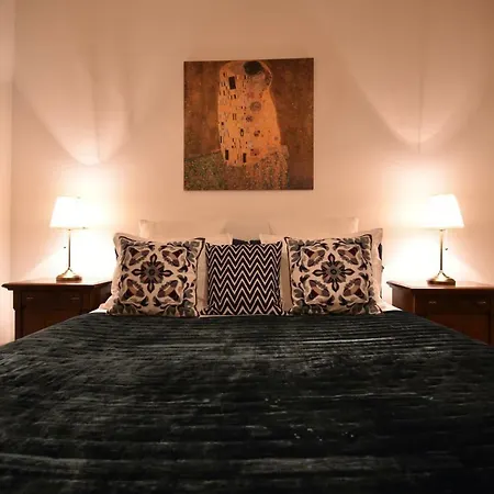 Cozy Flat By The Astronomical Clock Apartment Prague