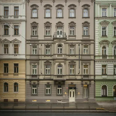 Avenue Legerova 19