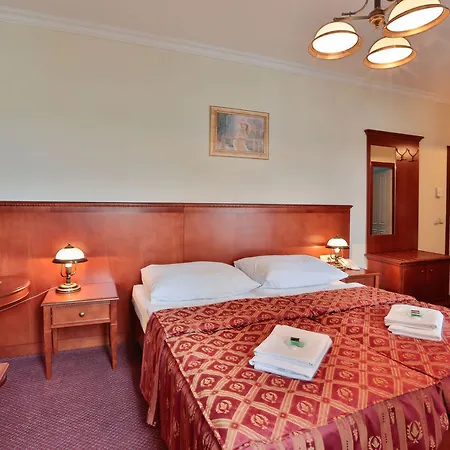 Arkada Hotel 4*