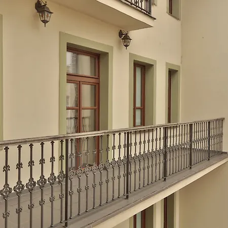 Arkada Hotel