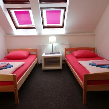 Sokolska Youth Hostel Prag