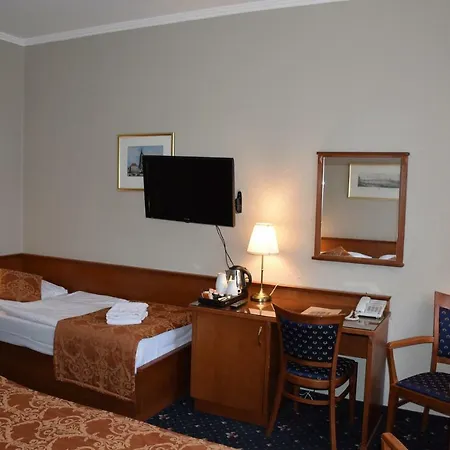 Arbes Hotel 3*