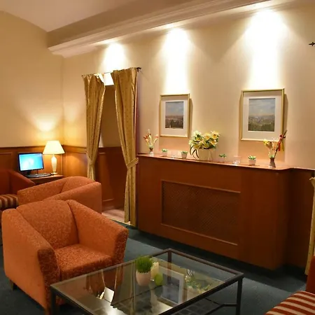 Hotel Arbes 3*