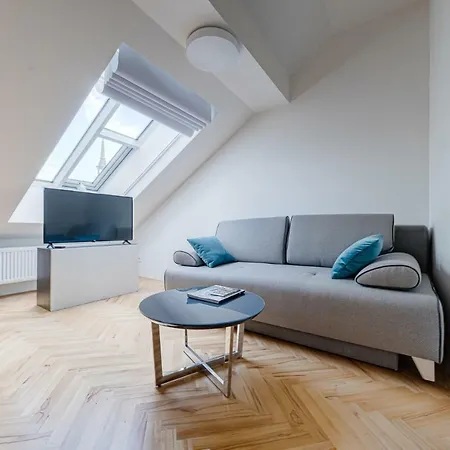 Apartment Gold Art