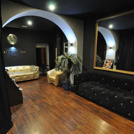 Hotel Star 4*