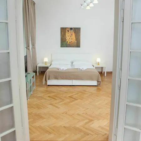 Welcome On Rybna Prague