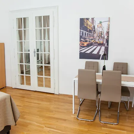 Welcome On Rybna Apartment *