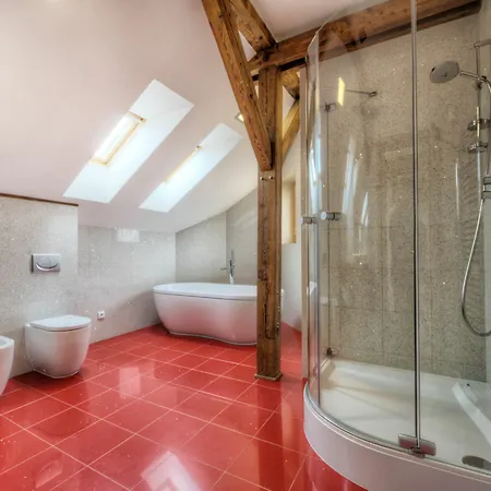 St Havel Old Town Apartahotel 4*