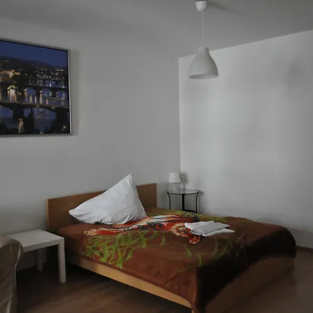 Apartment Bright Spacious