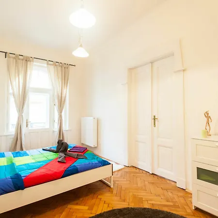 Gorazdova Apartment *