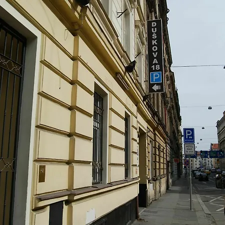Apartment Duskova *