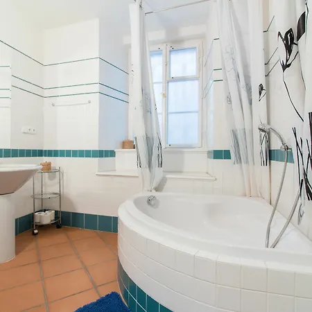 Apartment Attic Hroznova - Charles Bridge
