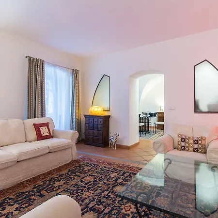 Apartment Attic Hroznova - Charles Bridge