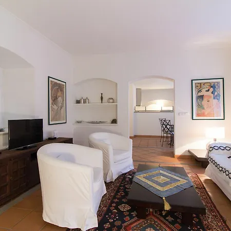 Apartment Attic Hroznova - Charles Bridge