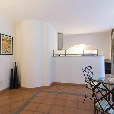 Apartment Attic Hroznova - Charles Bridge