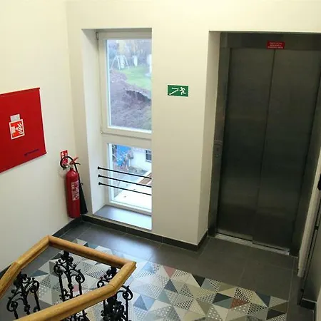 Spacious Designer Apartment