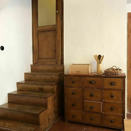 The Spirit Of Old Apartment *